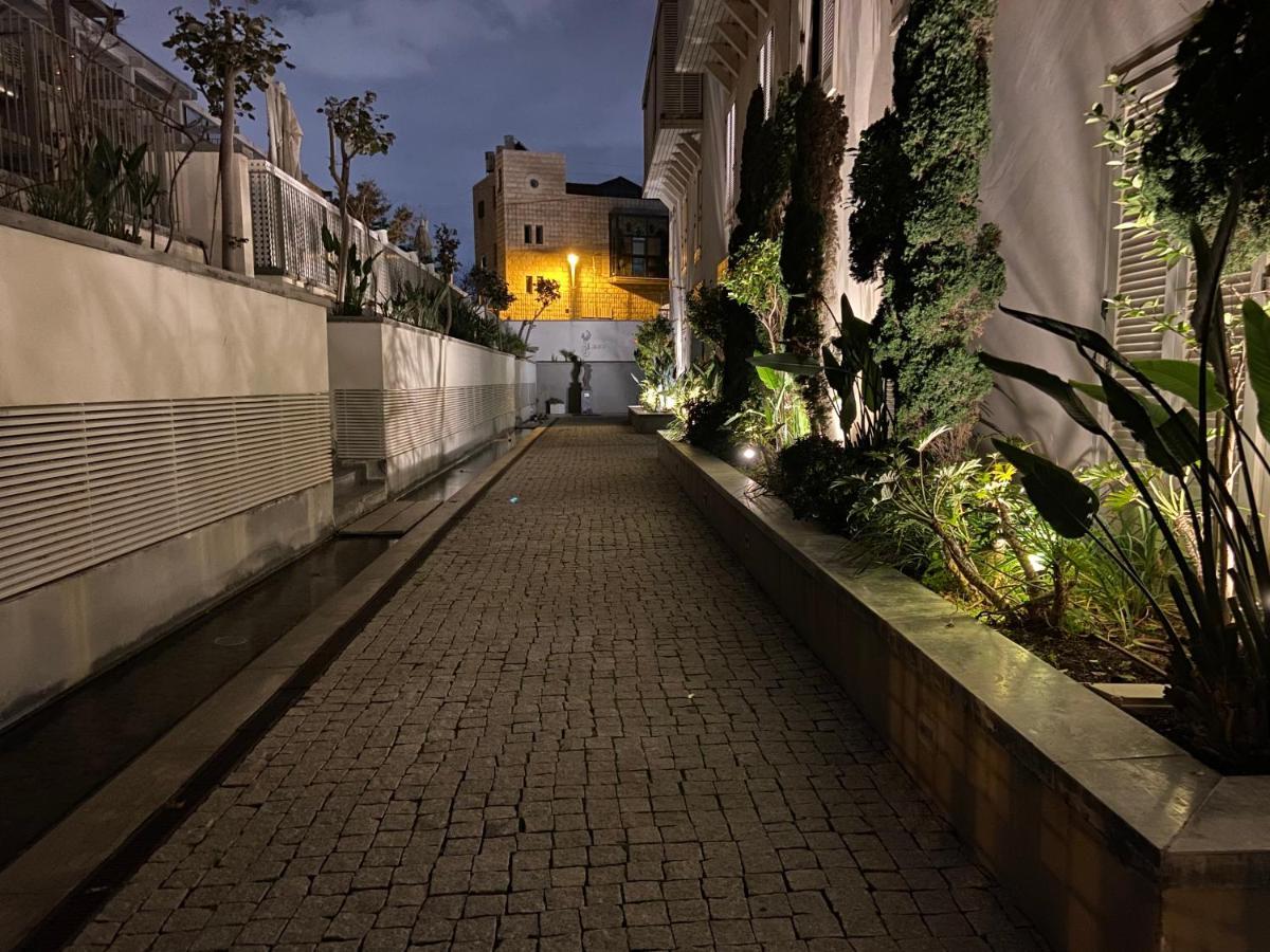 Laura Compound- Authentic 1 Bedroom Charming & Specious Tel Aviv Esterno foto
